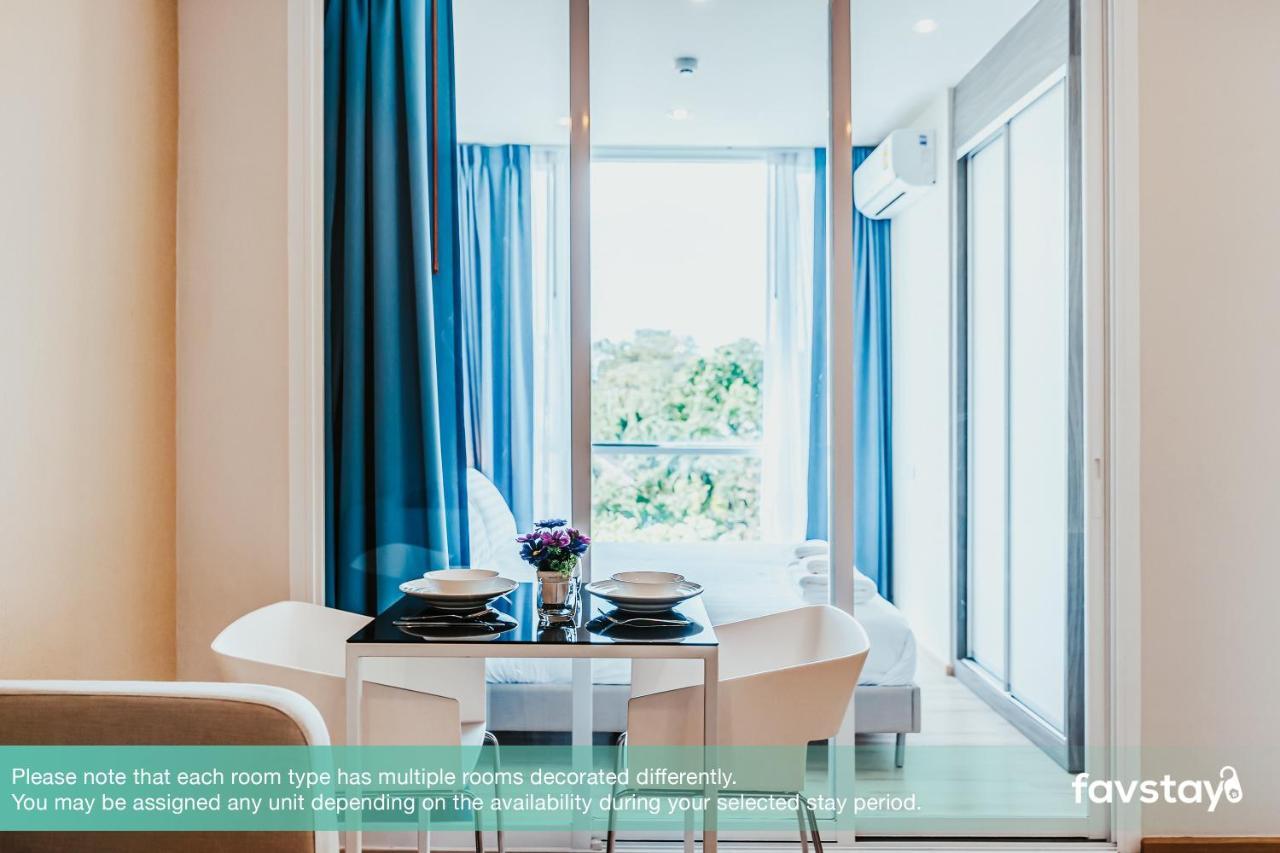 Favstay - The Base Downtown Phuket Bagian luar foto