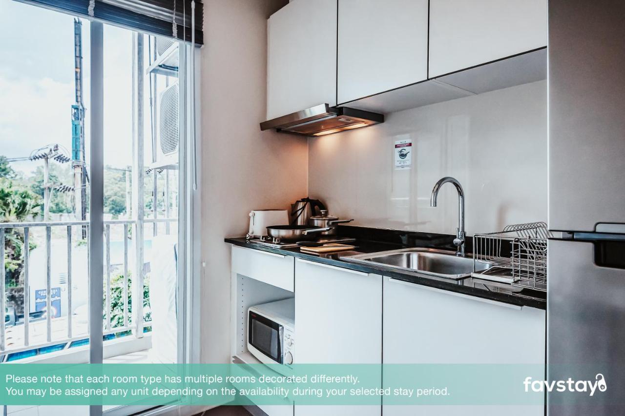 Favstay - The Base Downtown Phuket Bagian luar foto
