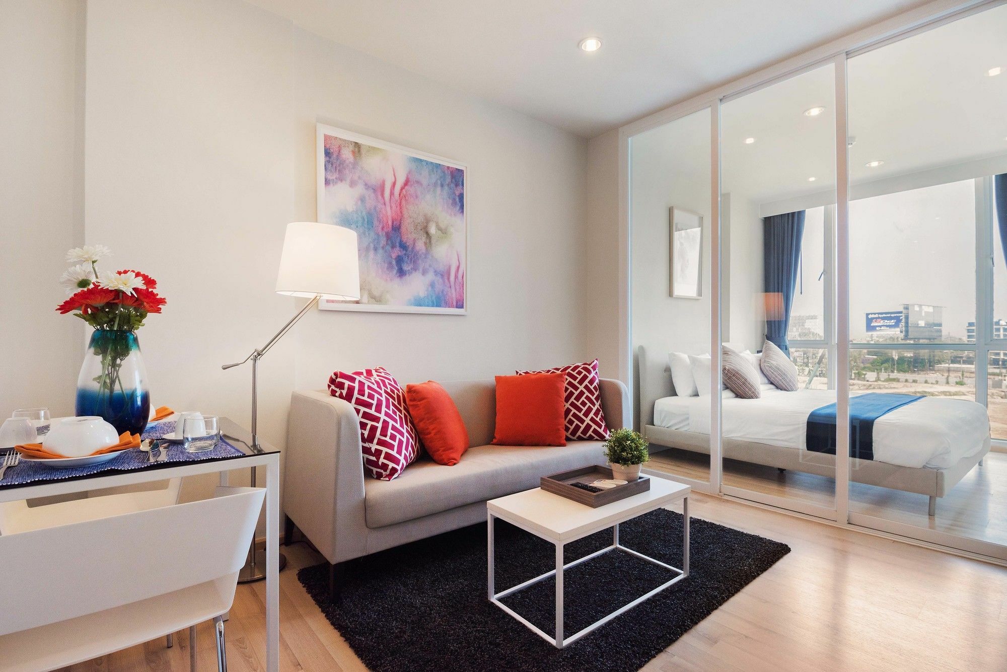 Favstay - The Base Downtown Phuket Bagian luar foto